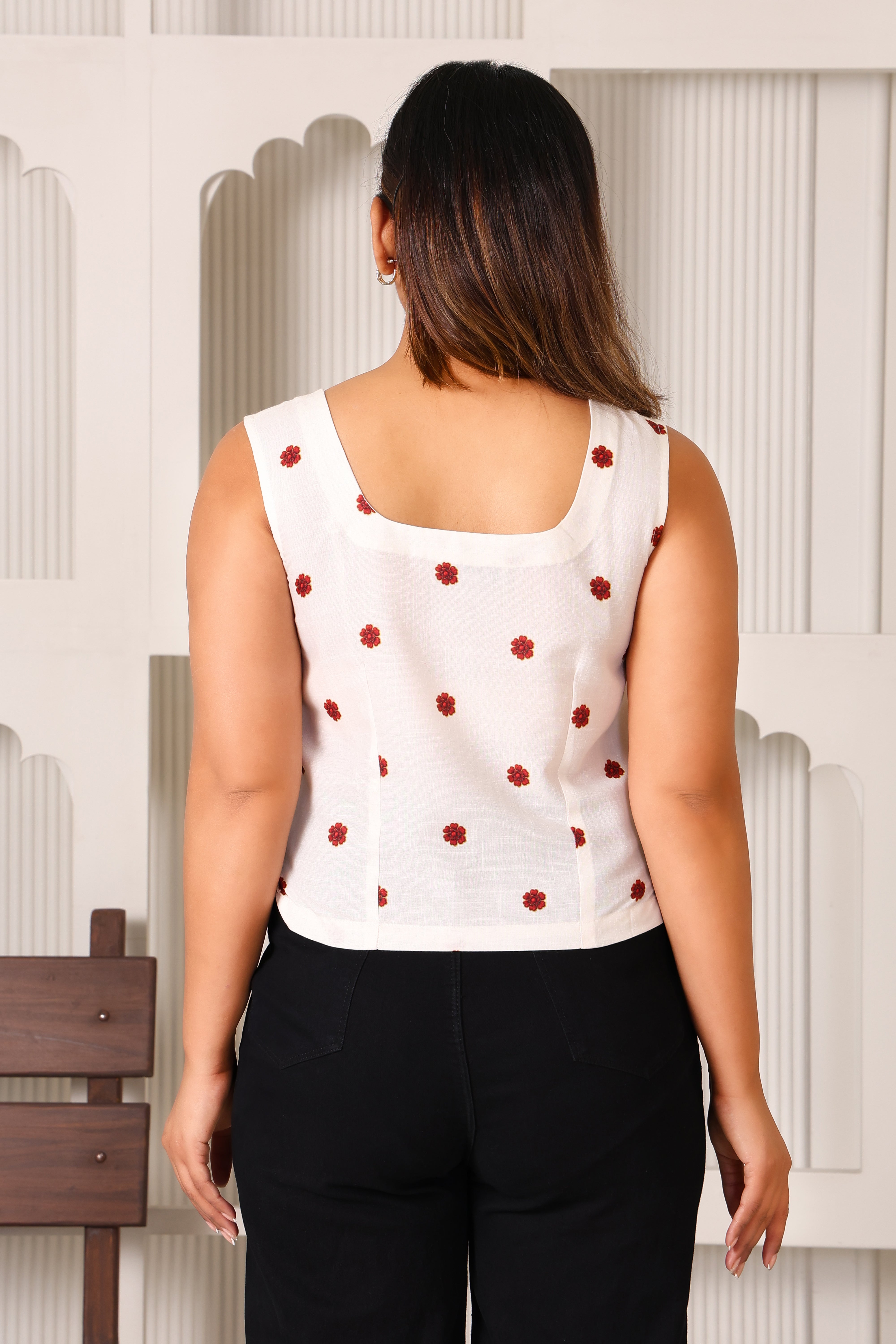 Women's Premium Cotton-Poly Sleeveless Square Neck Crop Top (White with Maroon Motif)